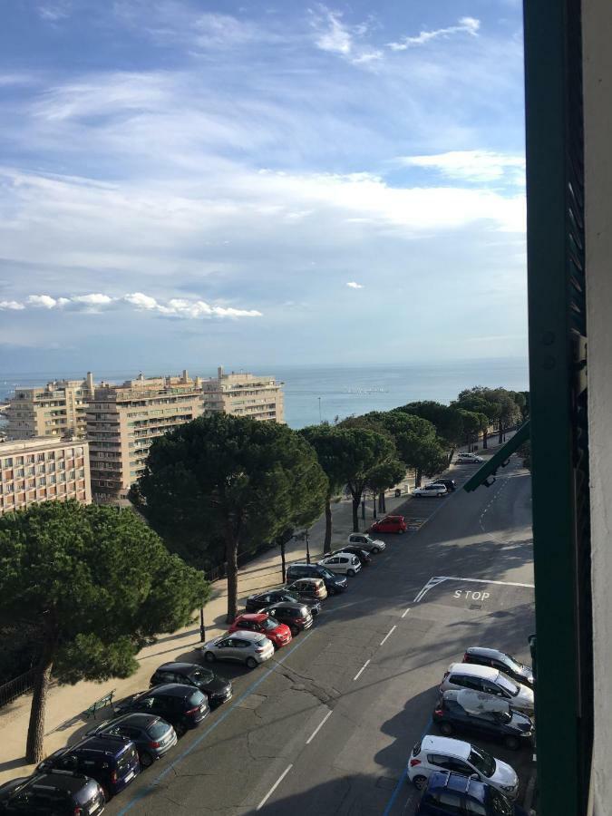 Finestra su Genova - free parking Leilighet Eksteriør bilde